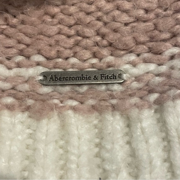 Abercrombie neutral tone striped sweater - Picture 4 of 4